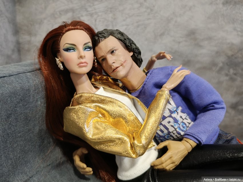 Неловкая ситуация — Кукольные фотоистории и сериалы: комиксы