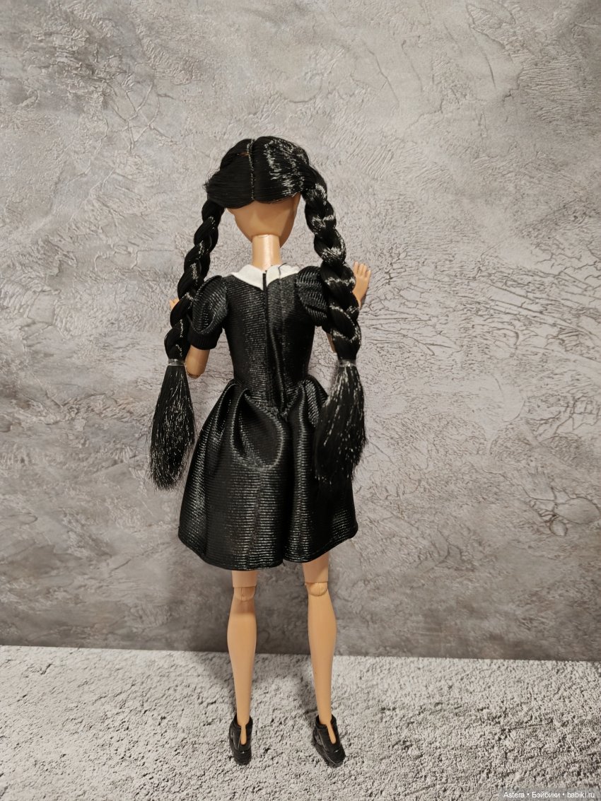 Моя Вэнсдэй - Обзор — Аналоги Барби и куклы 1/6: клоны 90 (фото 8)