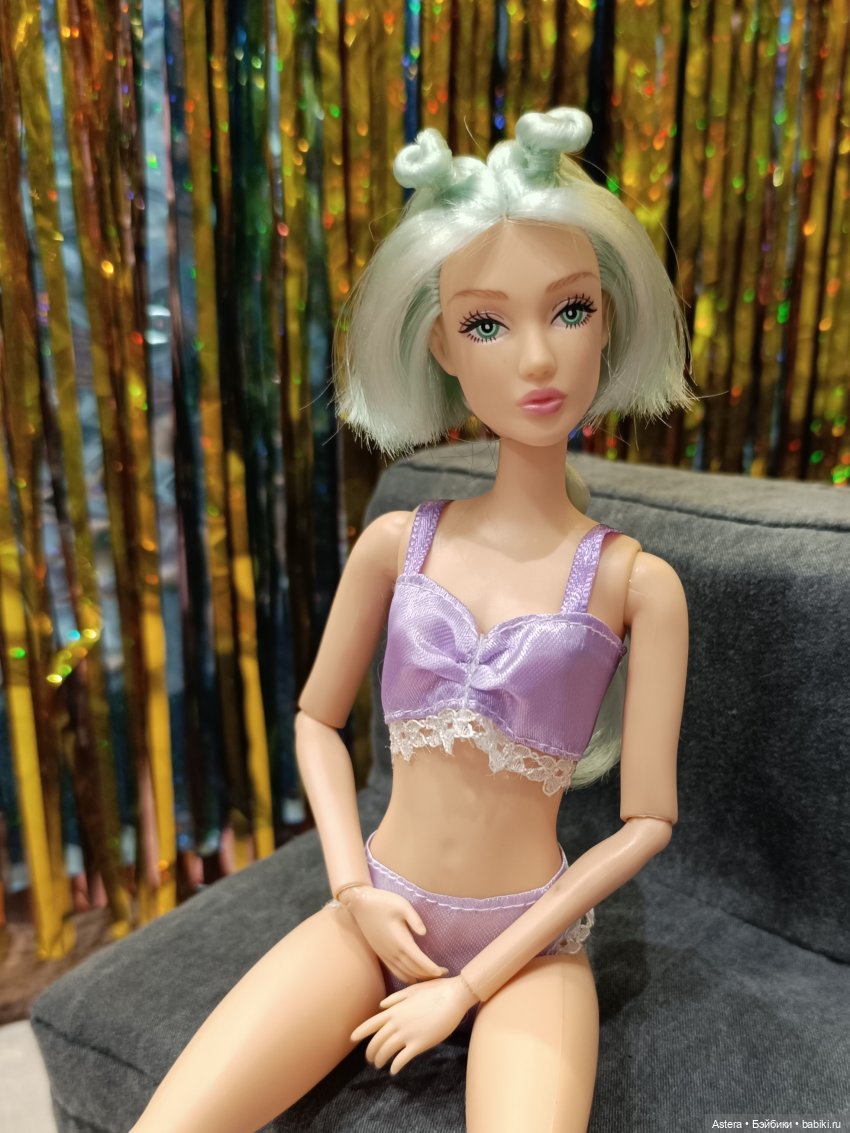 Кружева, меха, девушки — Аналоги Барби и куклы 1/6: клоны 90