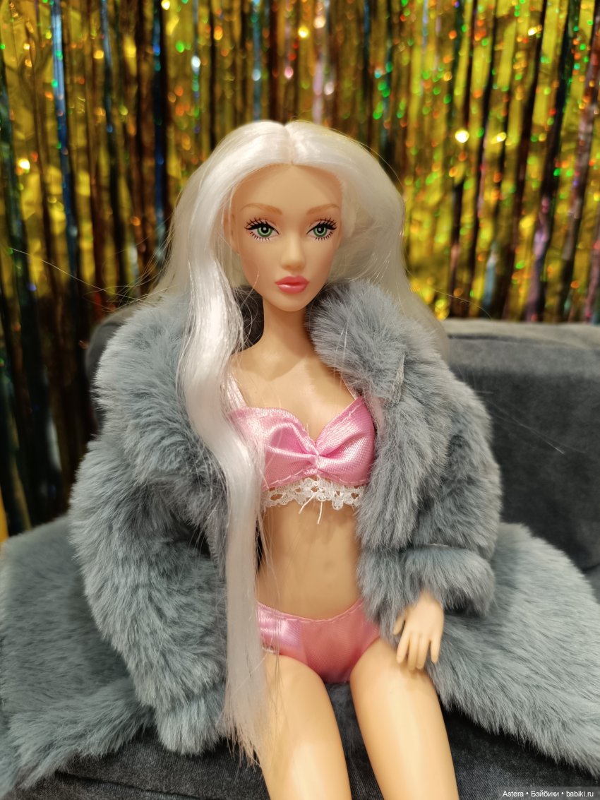 Кружева, меха, девушки — Аналоги Барби и куклы 1/6: клоны 90