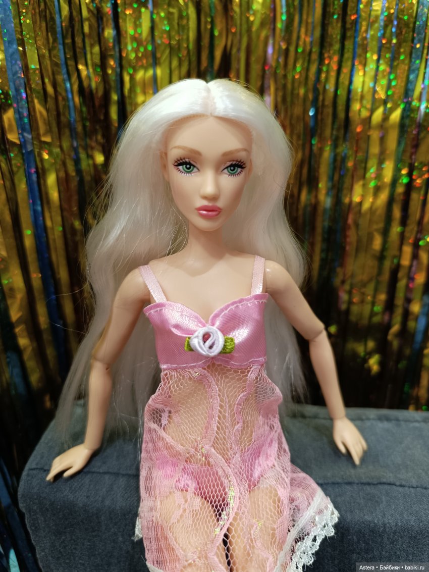 Кружева, меха, девушки — Аналоги Барби и куклы 1/6: клоны 90