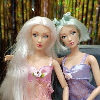 Кружева, меха, девушки