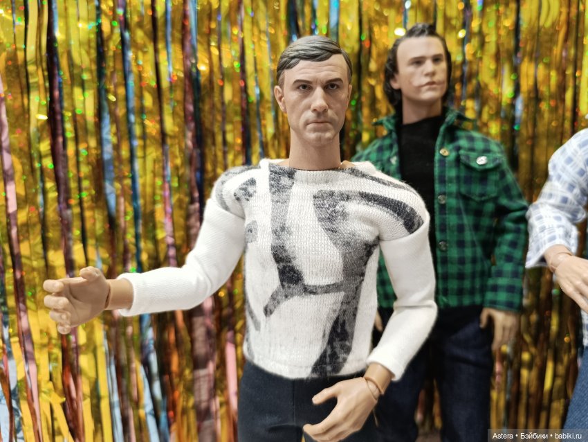 Кадры к клипу "Новый год"