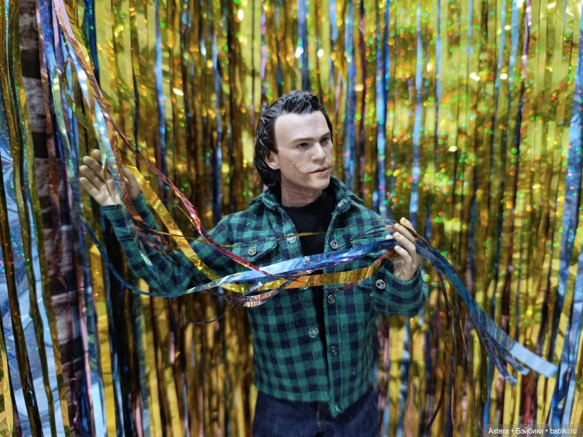 Кадры к клипу "Новый год"