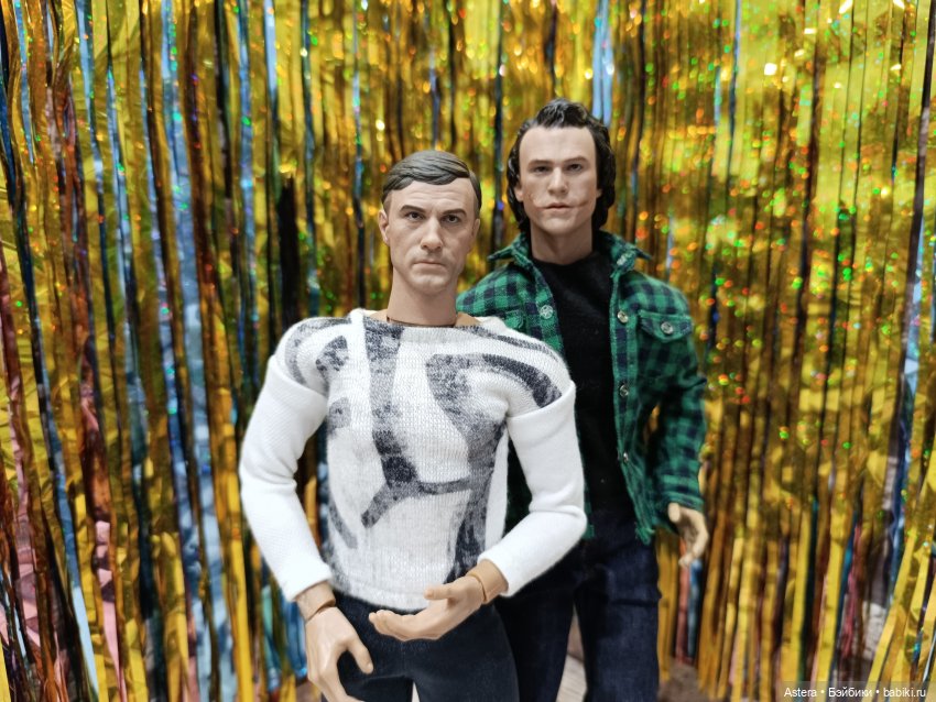 Кадры к клипу "Новый год"