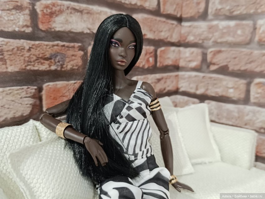 История Мишель — Кукольные фотоистории и сериалы: комиксы