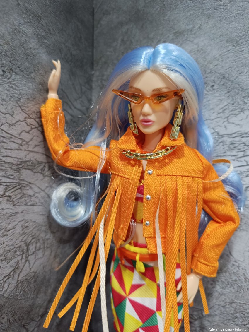 Еще одна из рода Defa Lucy