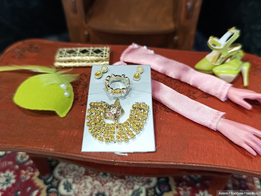 Знакомство с Sensational Soiree