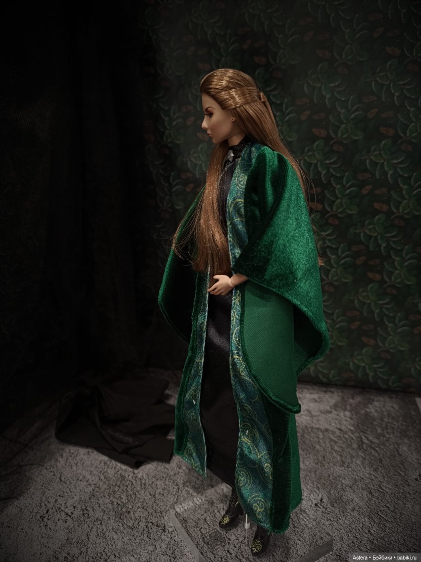 Ведьма молодая, ведьма старая