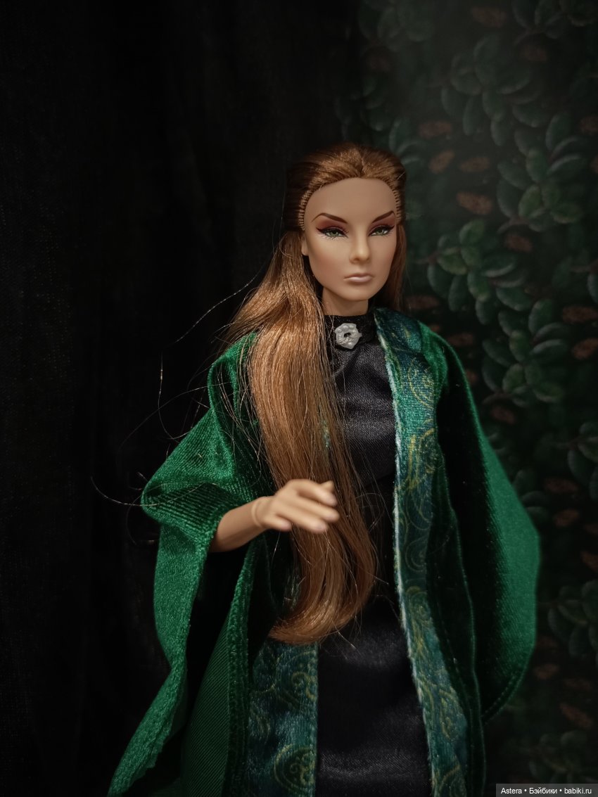 Ведьма молодая, ведьма старая