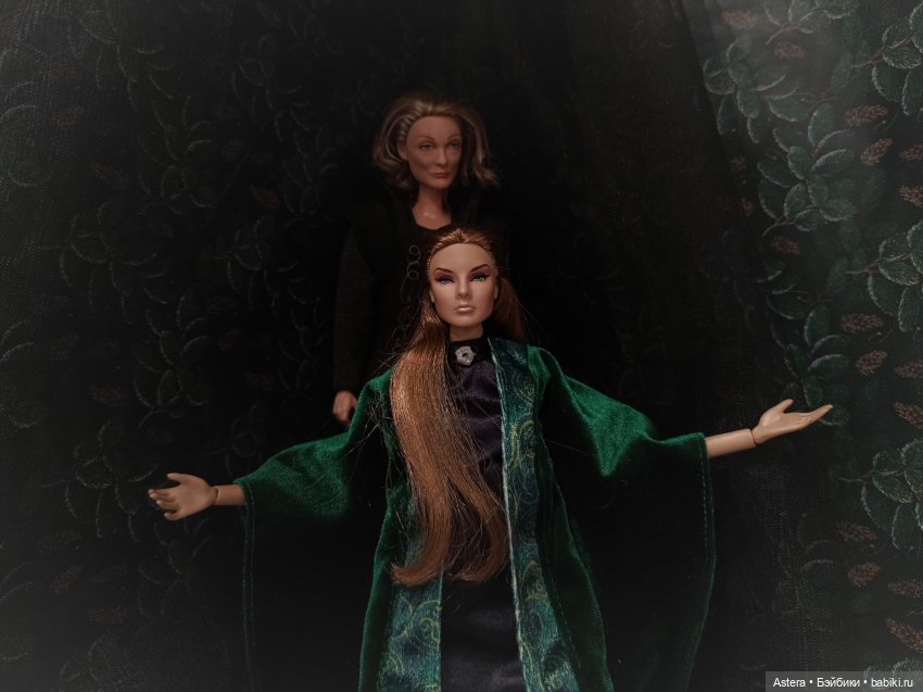 Ведьма молодая, ведьма старая