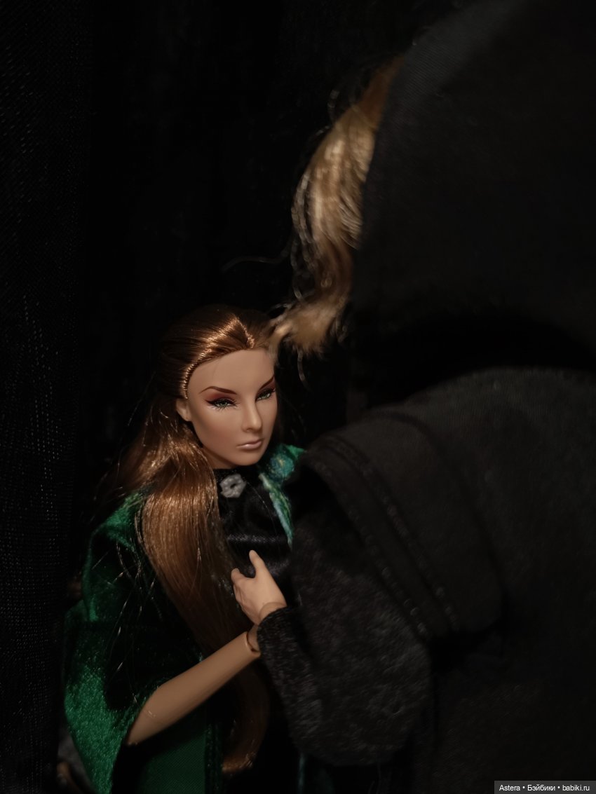 Ведьма молодая, ведьма старая (фото 5)