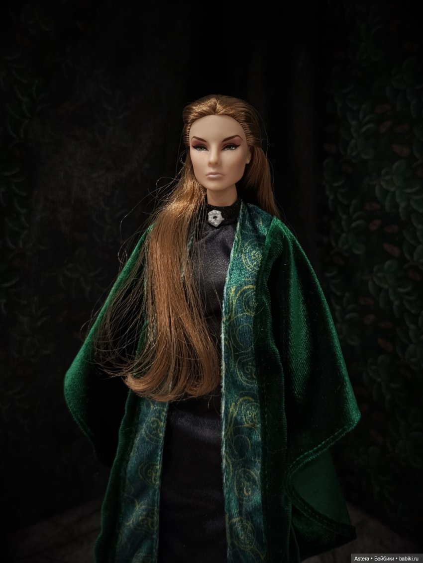 Ведьма молодая, ведьма старая