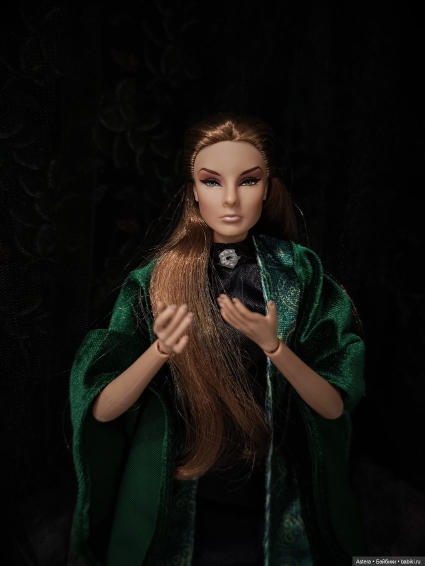 Ведьма молодая, ведьма старая (фото 4)