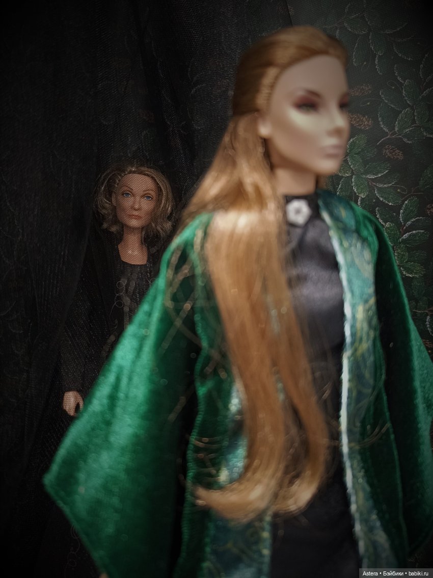 Ведьма молодая, ведьма старая