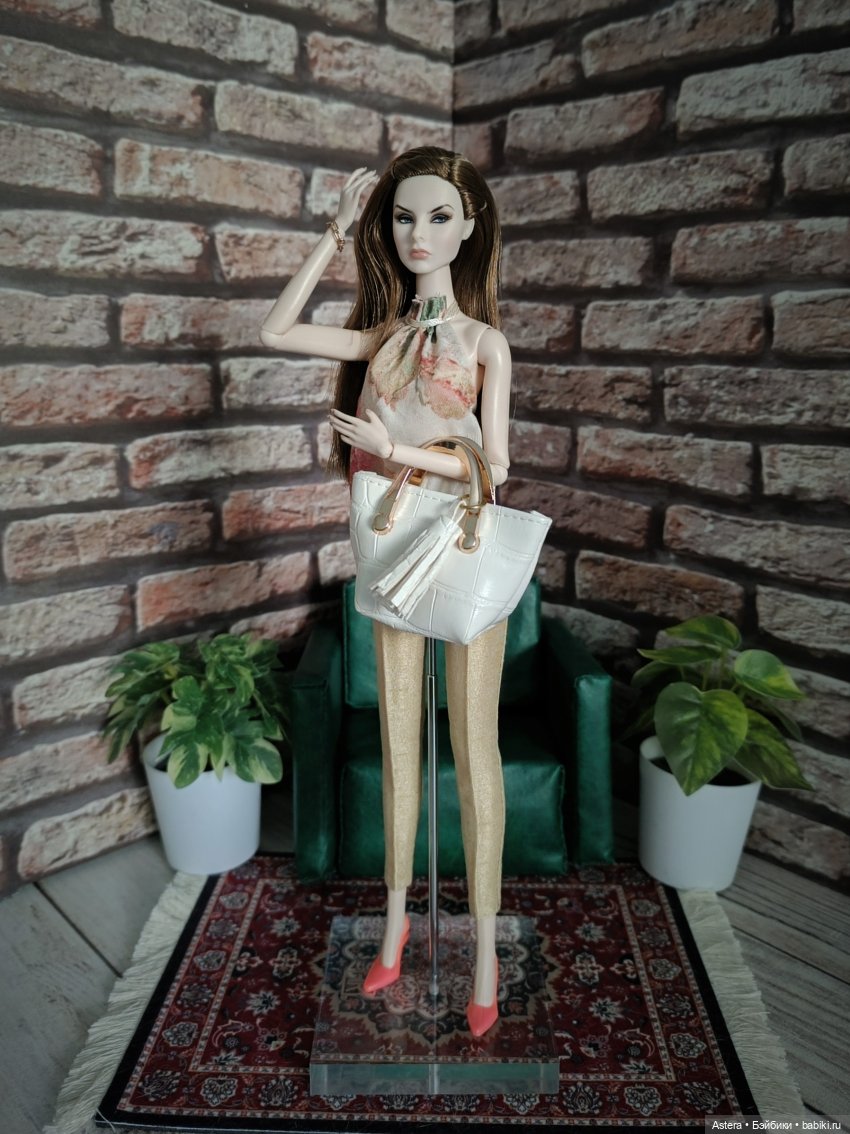 Грустная Лесли | Бэйбики Грустная Лесли — Куклы Integrity Toys (Интегрити): Poppy Parker (фото 7)