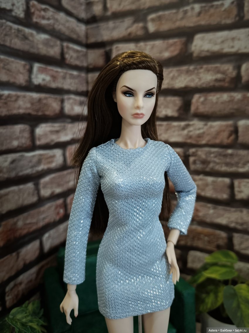 Грустная Лесли | Бэйбики Грустная Лесли — Куклы Integrity Toys (Интегрити): Poppy Parker