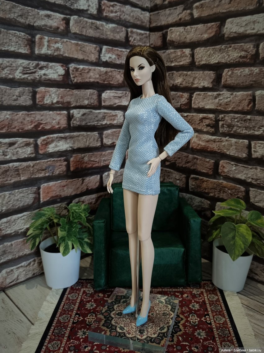 Грустная Лесли | Бэйбики Грустная Лесли — Куклы Integrity Toys (Интегрити): Poppy Parker