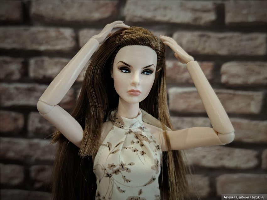 Грустная Лесли | Бэйбики Грустная Лесли — Куклы Integrity Toys (Интегрити): Poppy Parker