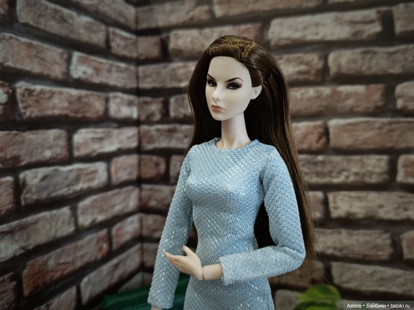 Грустная Лесли | Бэйбики Грустная Лесли — Куклы Integrity Toys (Интегрити): Poppy Parker