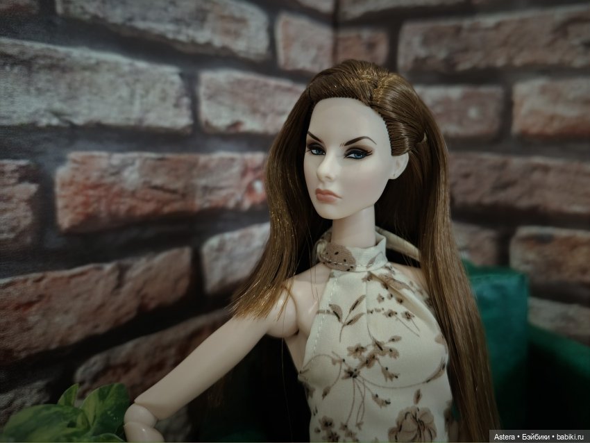 Грустная Лесли | Бэйбики Грустная Лесли — Куклы Integrity Toys (Интегрити): Poppy Parker