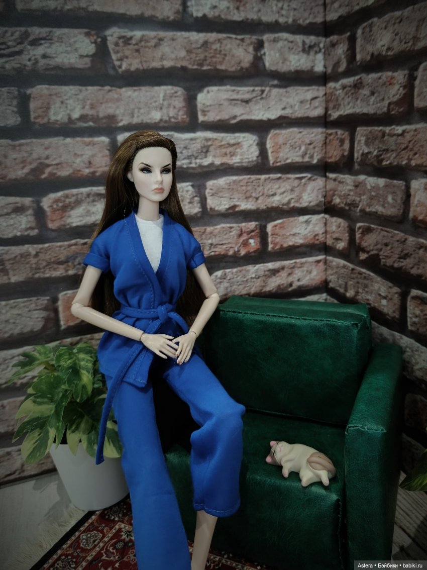 Грустная Лесли | Бэйбики Грустная Лесли — Куклы Integrity Toys (Интегрити): Poppy Parker