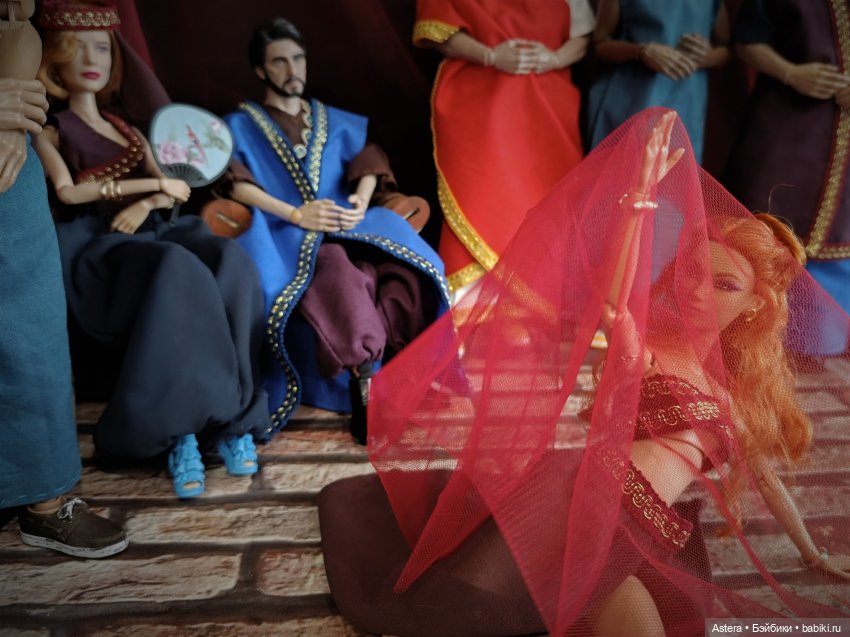 Костюмы к спектаклю "Саломея"