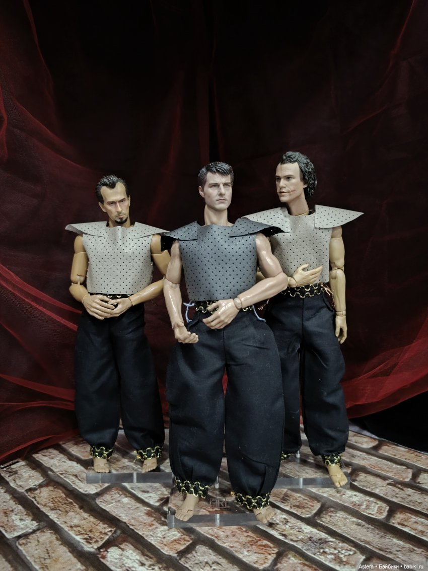 Костюмы к спектаклю "Саломея"