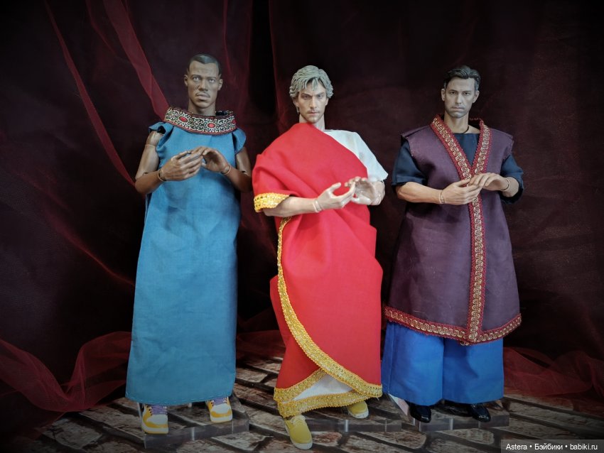 Костюмы к спектаклю "Саломея"