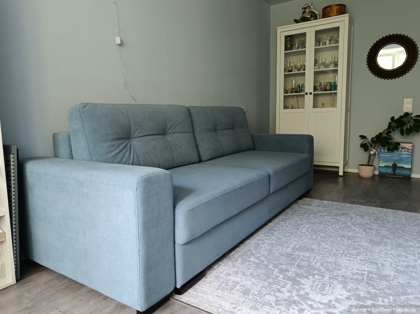 Голубой диван — Мебель для кукол и домиков: фото