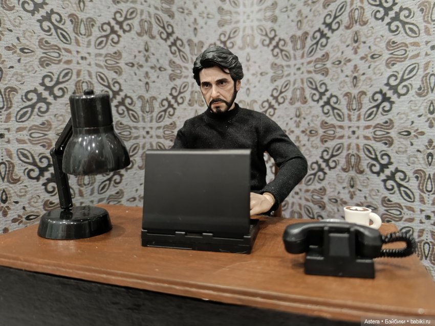 Первый стол комом — Мебель для кукол и домиков: фото