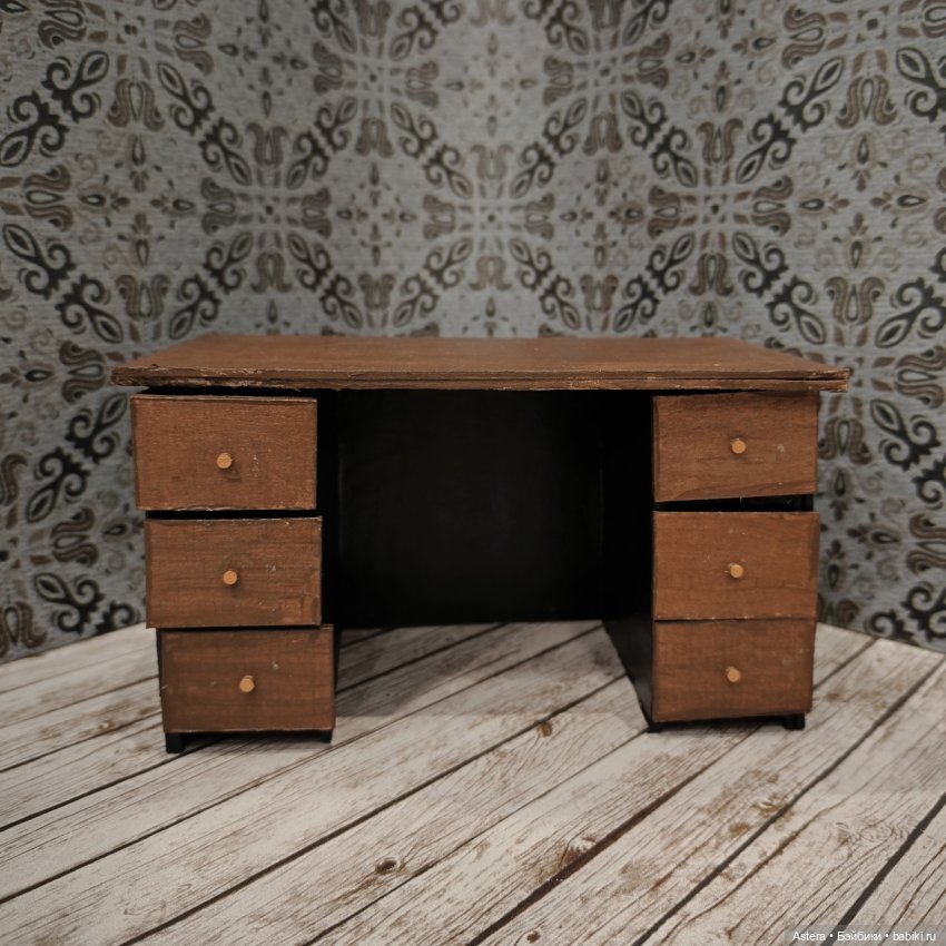 Первый стол комом — Мебель для кукол и домиков: фото