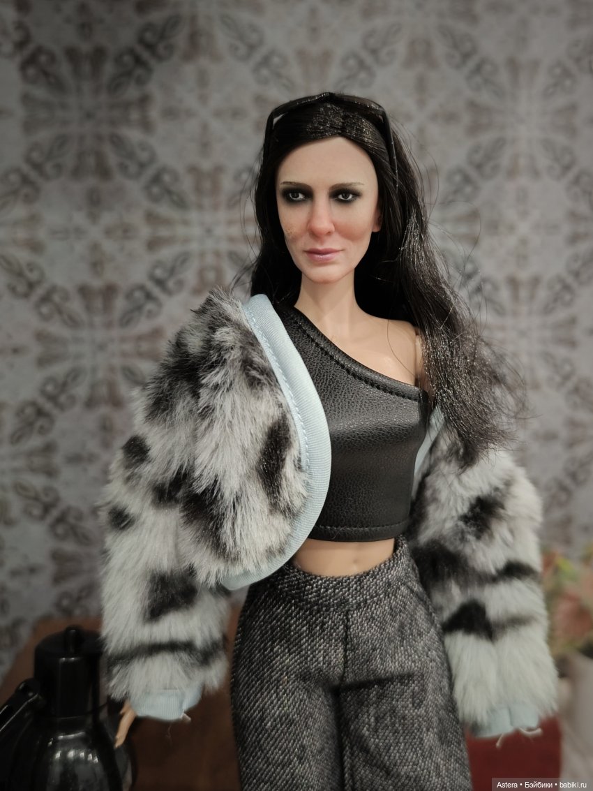 Новый образ для Рене — Коллекционные экшн