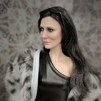 Новый образ для Рене