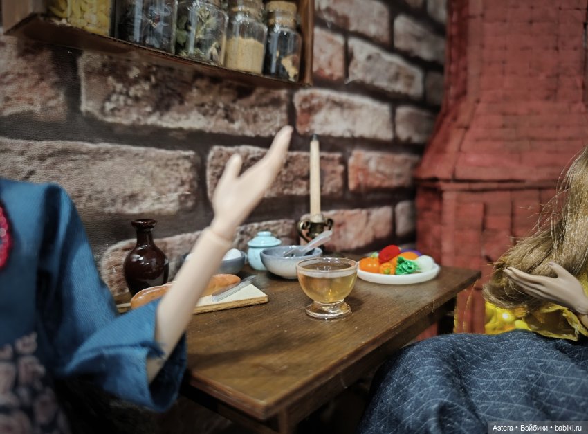 Хэллоуинская история — Кукольные фотоистории и сериалы: комиксы