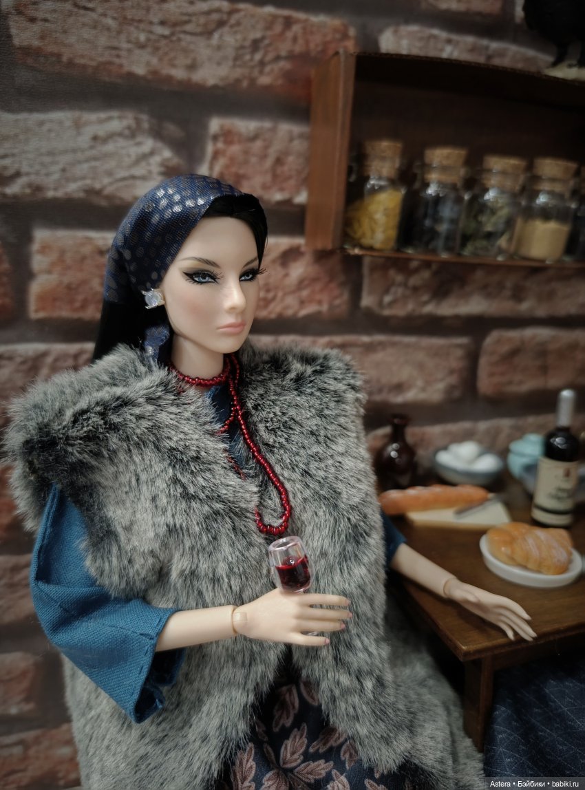 Хэллоуинская история — Кукольные фотоистории и сериалы: комиксы