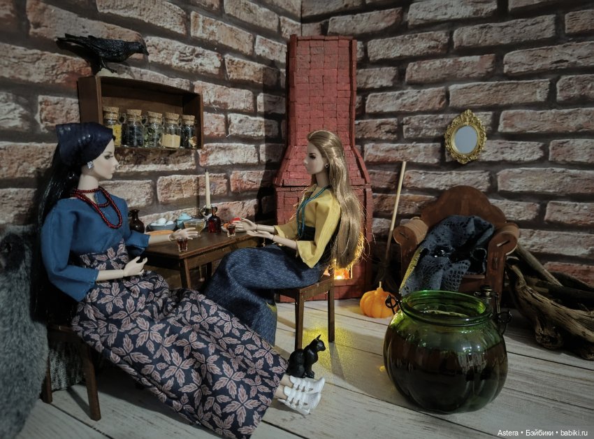 Хэллоуинская история — Кукольные фотоистории и сериалы: комиксы