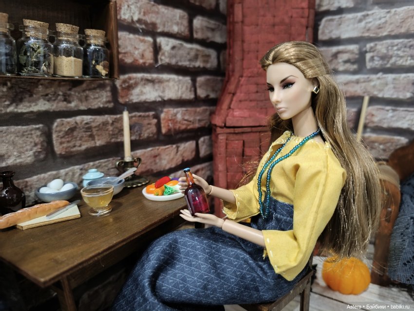 Хэллоуинская история — Кукольные фотоистории и сериалы: комиксы