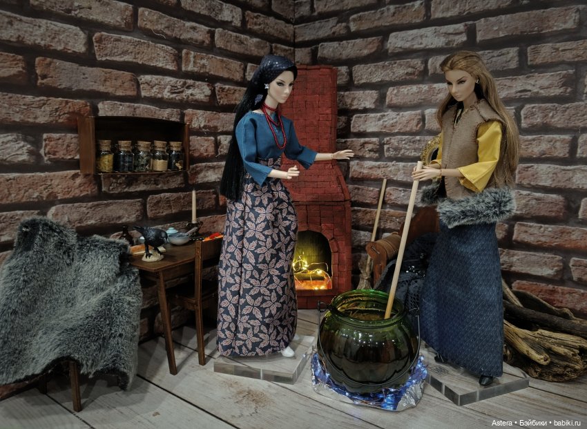 Хэллоуинская история — Кукольные фотоистории и сериалы: комиксы