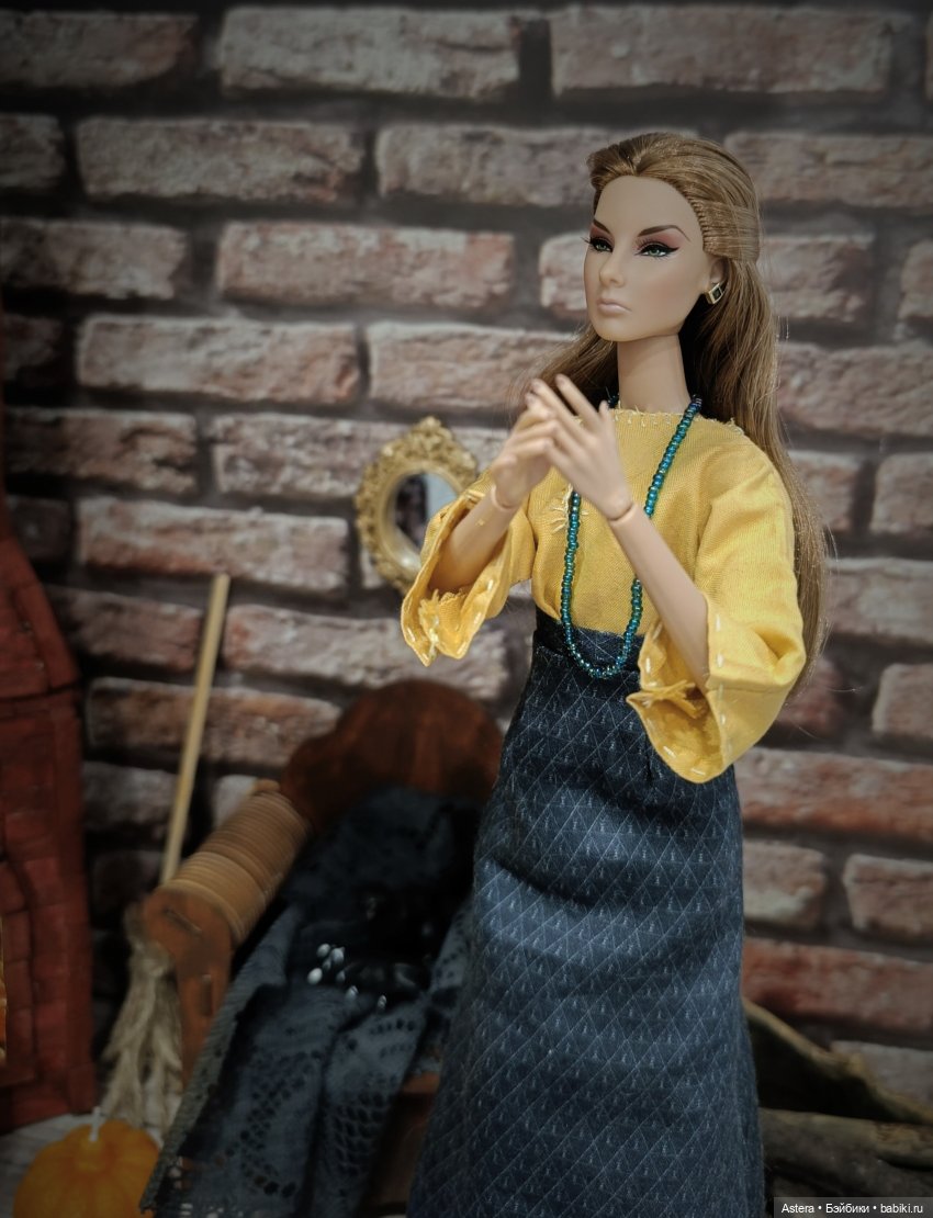 Хэллоуинская история — Кукольные фотоистории и сериалы: комиксы