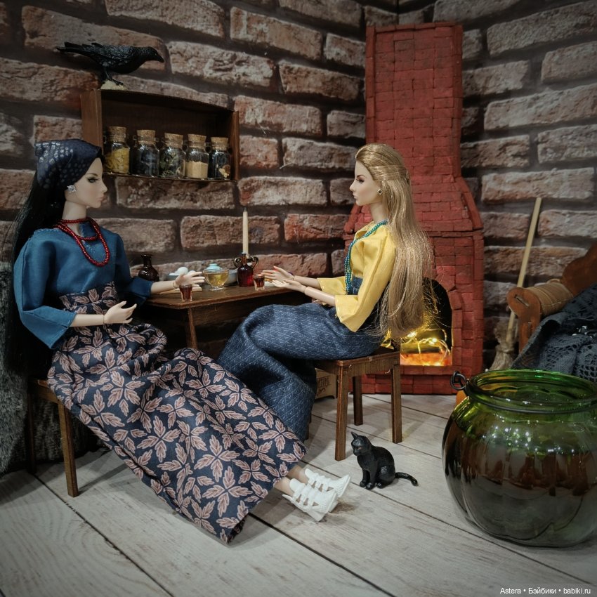 Костюмы для Хэллоуинской истории