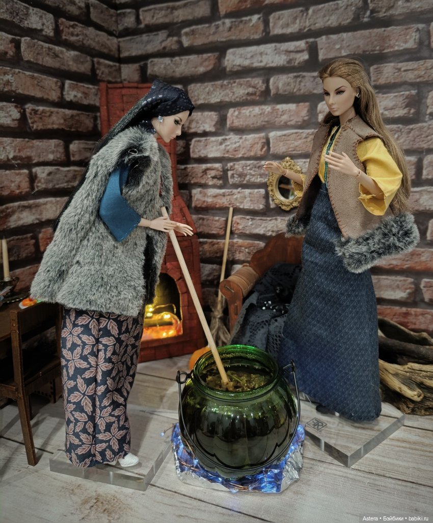 Костюмы для Хэллоуинской истории