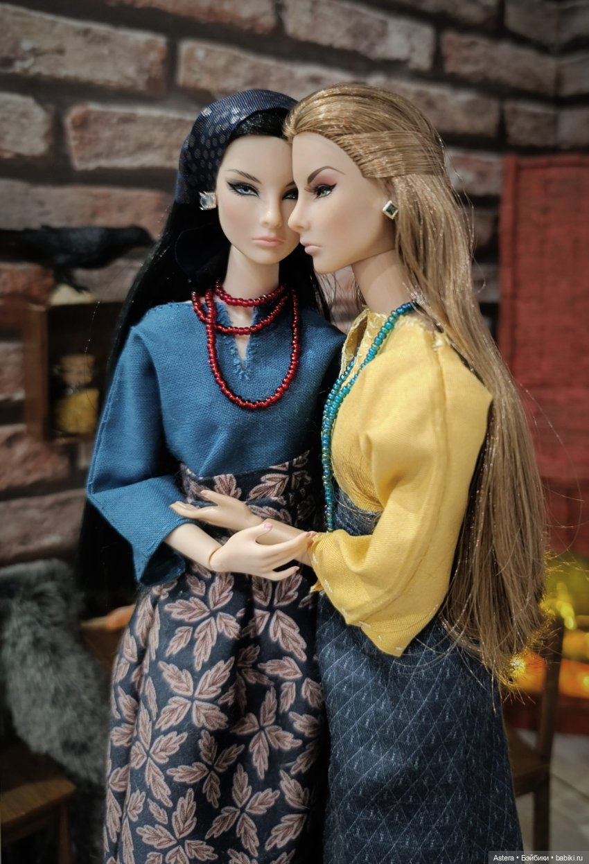 Костюмы для Хэллоуинской истории