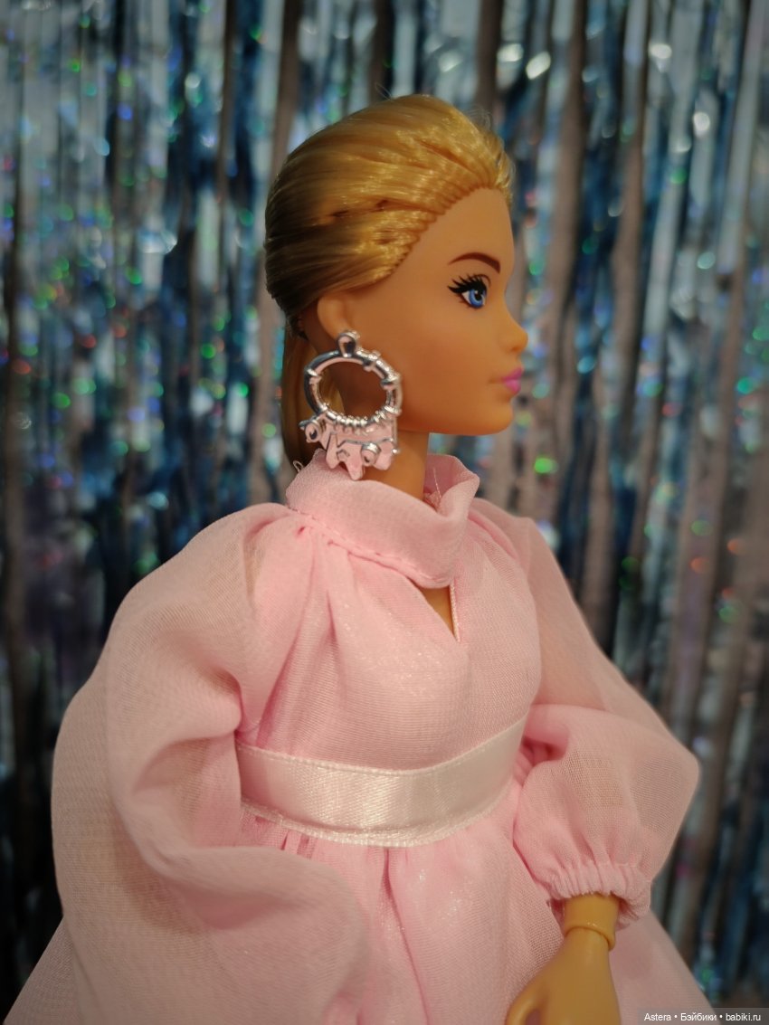 София в розовом платье — Аналоги Барби и куклы 1/6: клоны 90 (фото 8)
