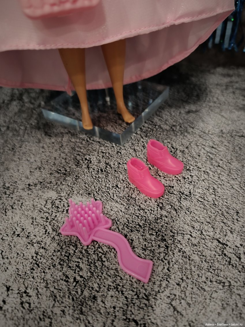 София в розовом платье — Аналоги Барби и куклы 1/6: клоны 90 (фото 6)