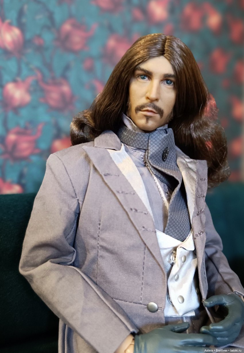 Джентльмен на диване — Коллекционные экшн