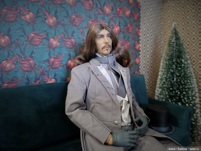 Джентльмен на диване — Коллекционные экшн (фото 9)