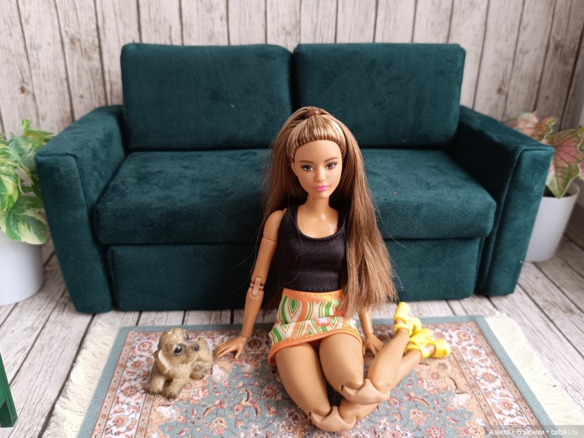 Зеленый диван — Мебель для кукол и домиков: фото