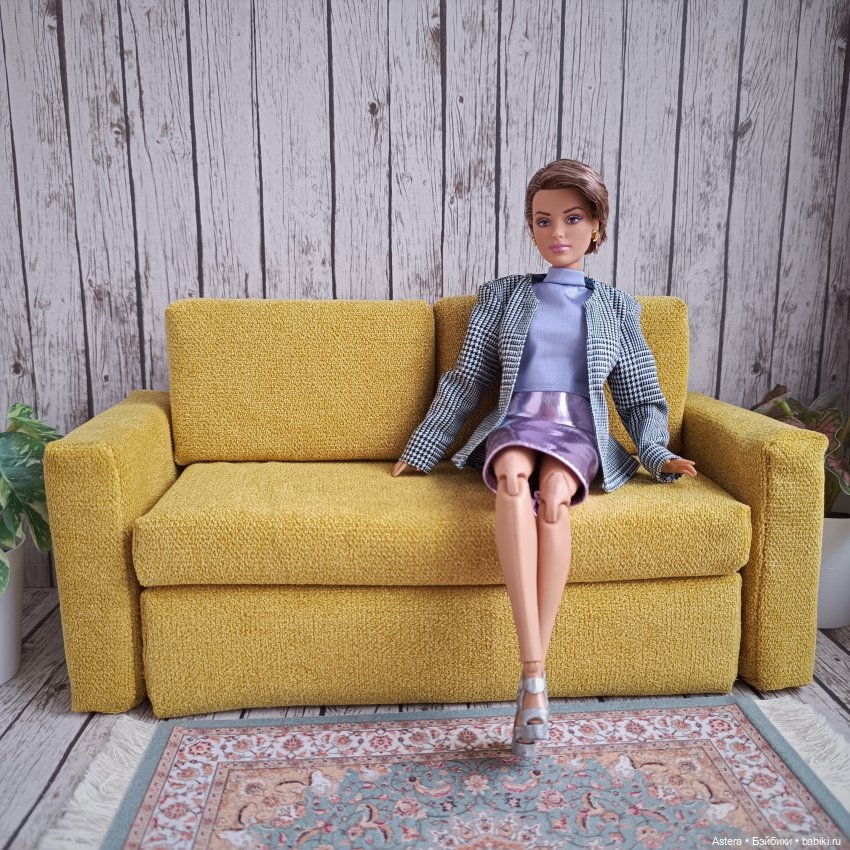 Желтый диван — Мебель для кукол и домиков: фото