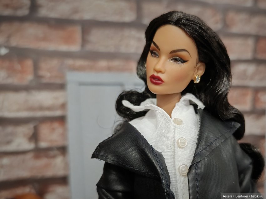 Заблудшая сестра. Глава 9. Незнакомка (16+)